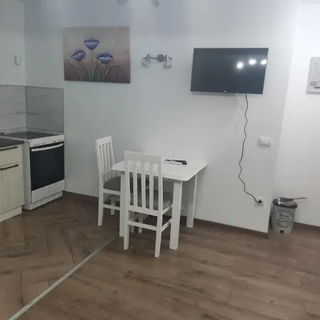 M Batajnica * Belgrad