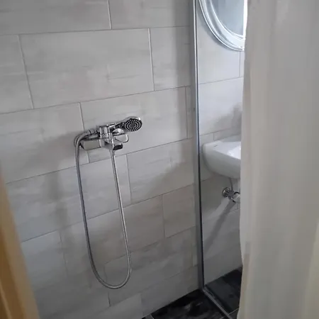 M Batajnica Apartment *