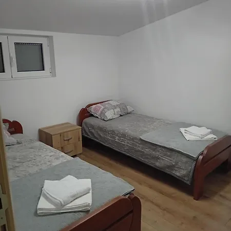 M Batajnica Daire