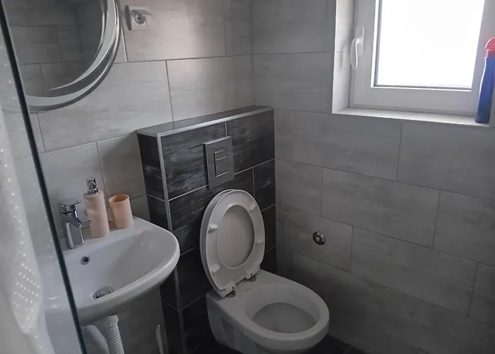 M Batajnica * Belgrad